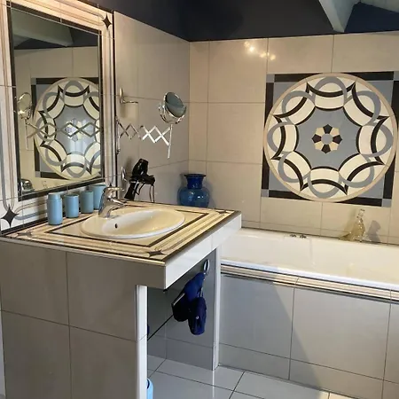 Villa En Front De Narbonne-Plage